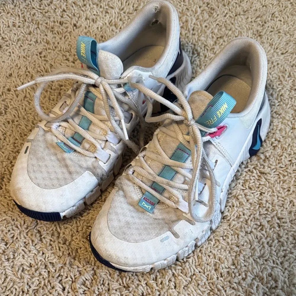 Women’s Nike Metcon Hybrid Training Shoes White Navy Blue 8.5